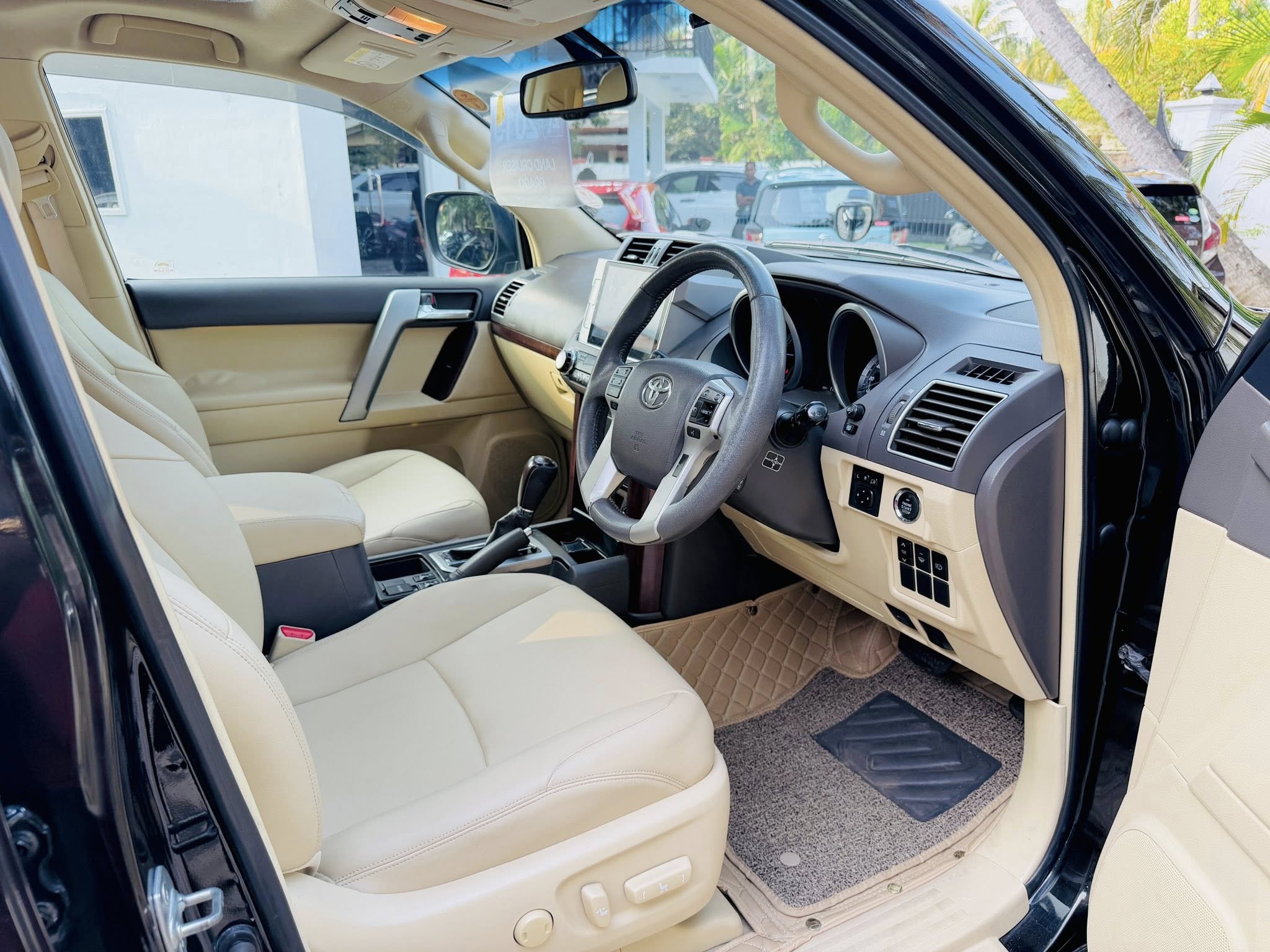 Advertisement image 5