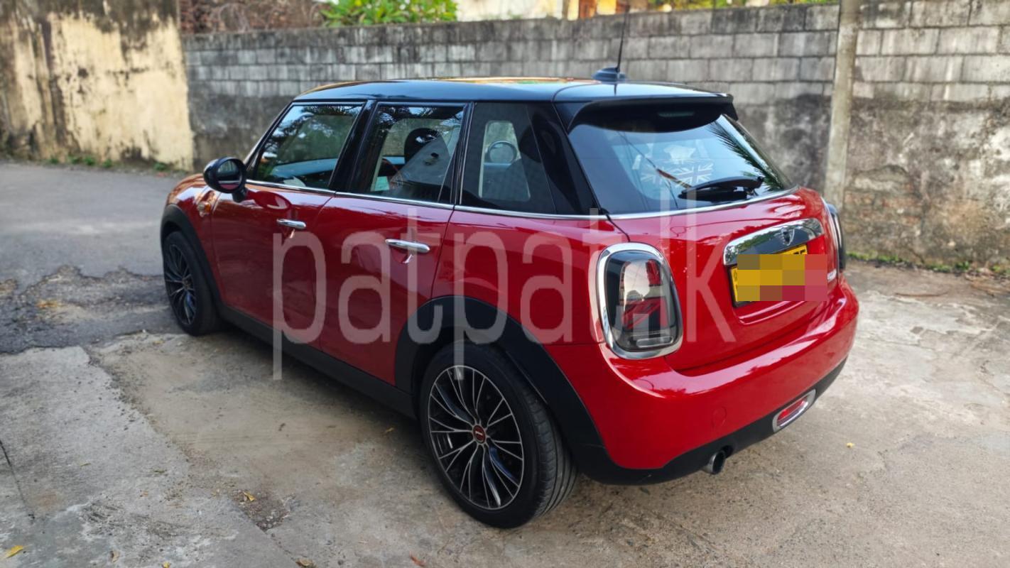 Advertisement image 4