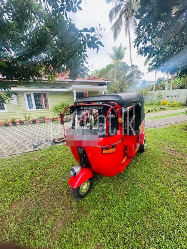 Bajaj 2 stroke 2006 - பயன்படுத்தப்பட்டது முச்சக்கர வண்டி sale in Sri Lanka - patpat.lk