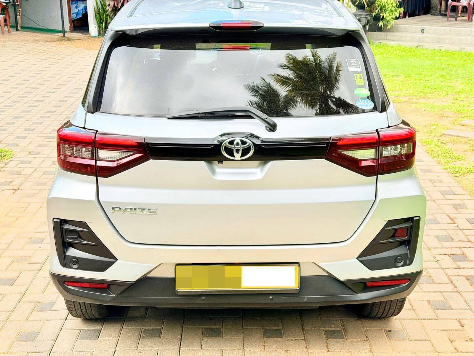 Toyota Raize 2020 - பயன்படுத்தப்பட்டது SUV sale in Sri Lanka - patpat.lk