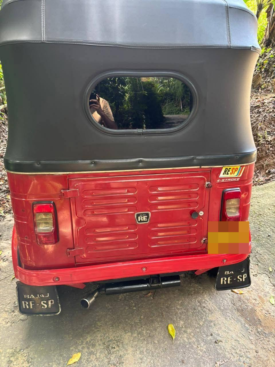 Bajaj Three Wheel 2015 - பயன்படுத்தப்பட்டது முச்சக்கர வண்டி sale in Sri Lanka - patpat.lk