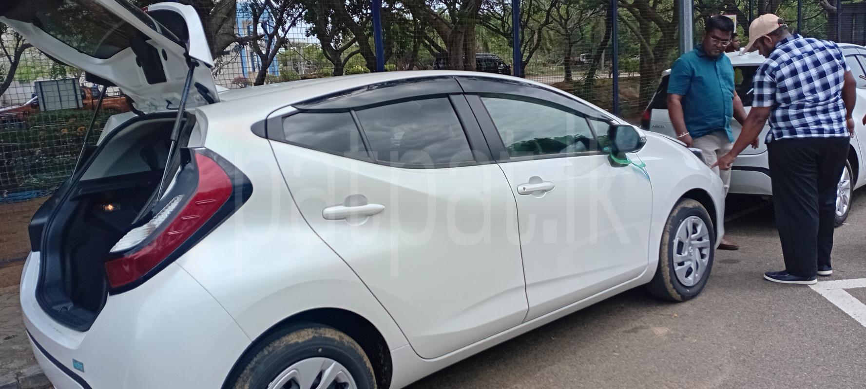 Advertisement image 5