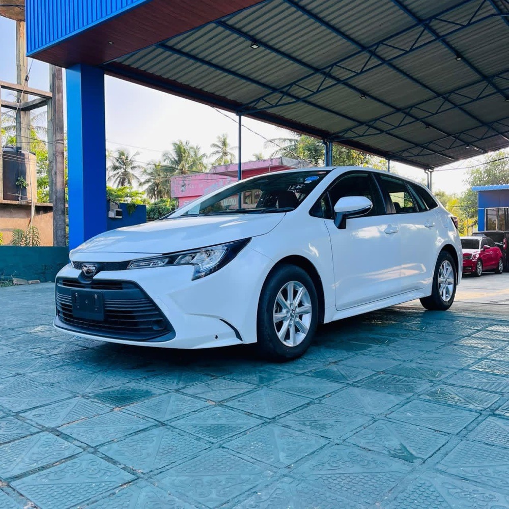 Toyota Corolla 2023 - අලුත් කාර් sale in Sri Lanka - patpat.lk
