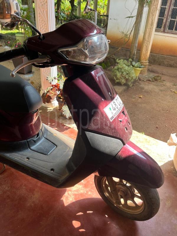 Advertisement image 1