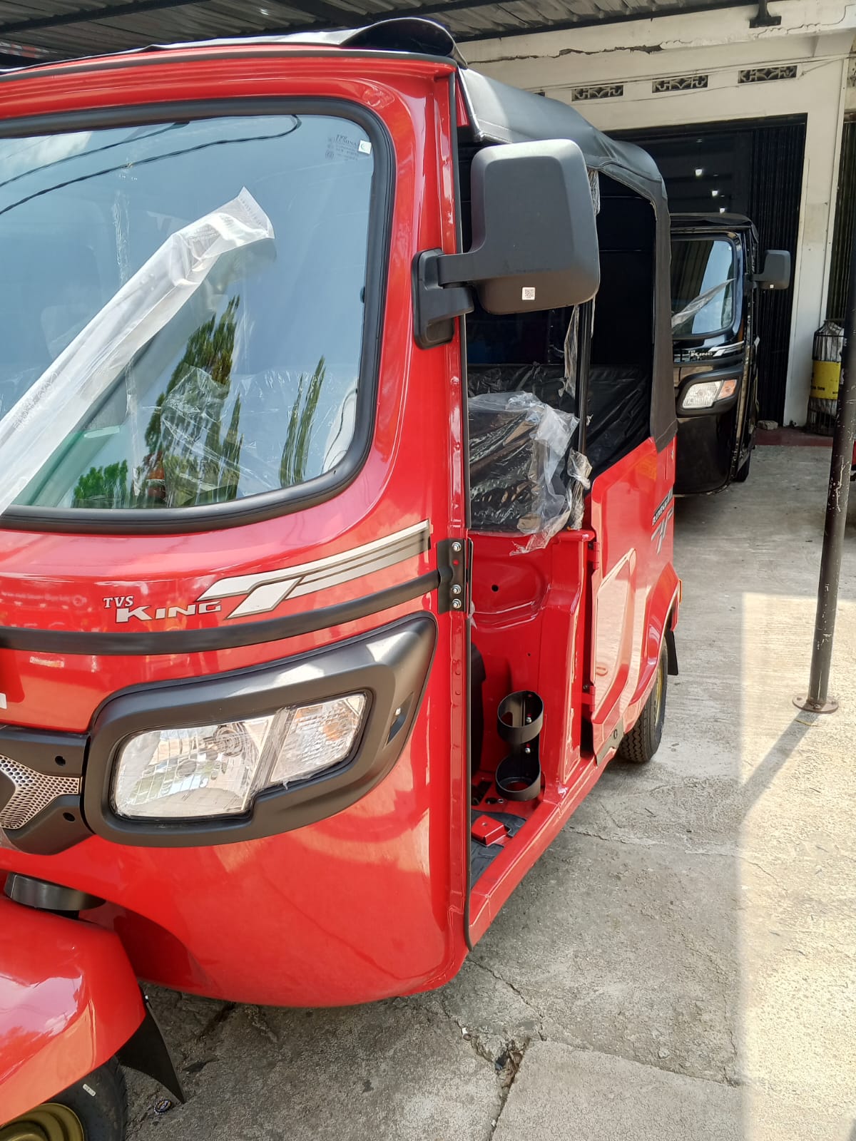 TVS King 2025 - சான்றளிக்கப்பட்டது முச்சக்கர வண்டி sale in Sri Lanka - patpat.lk