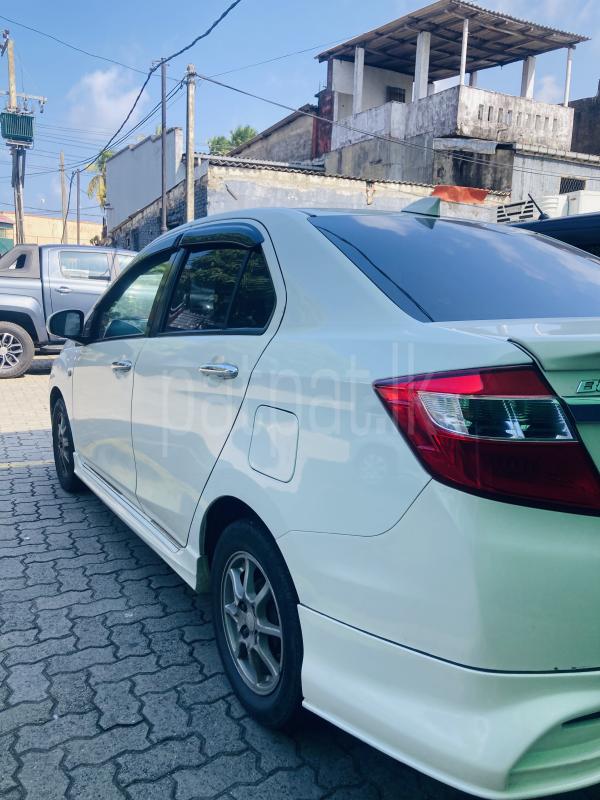 Advertisement image 6