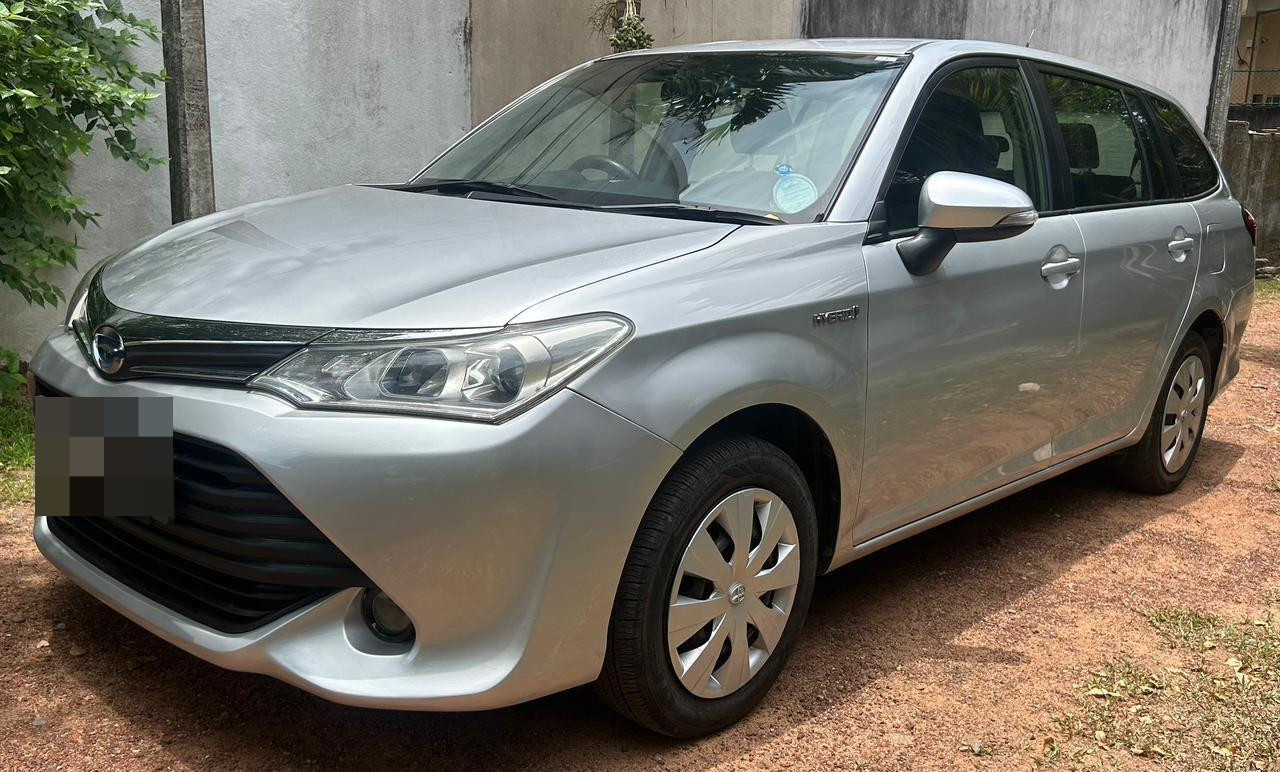 Toyota Fielder 2017 - பயன்படுத்தப்பட்டது கார் sale in Sri Lanka - patpat.lk