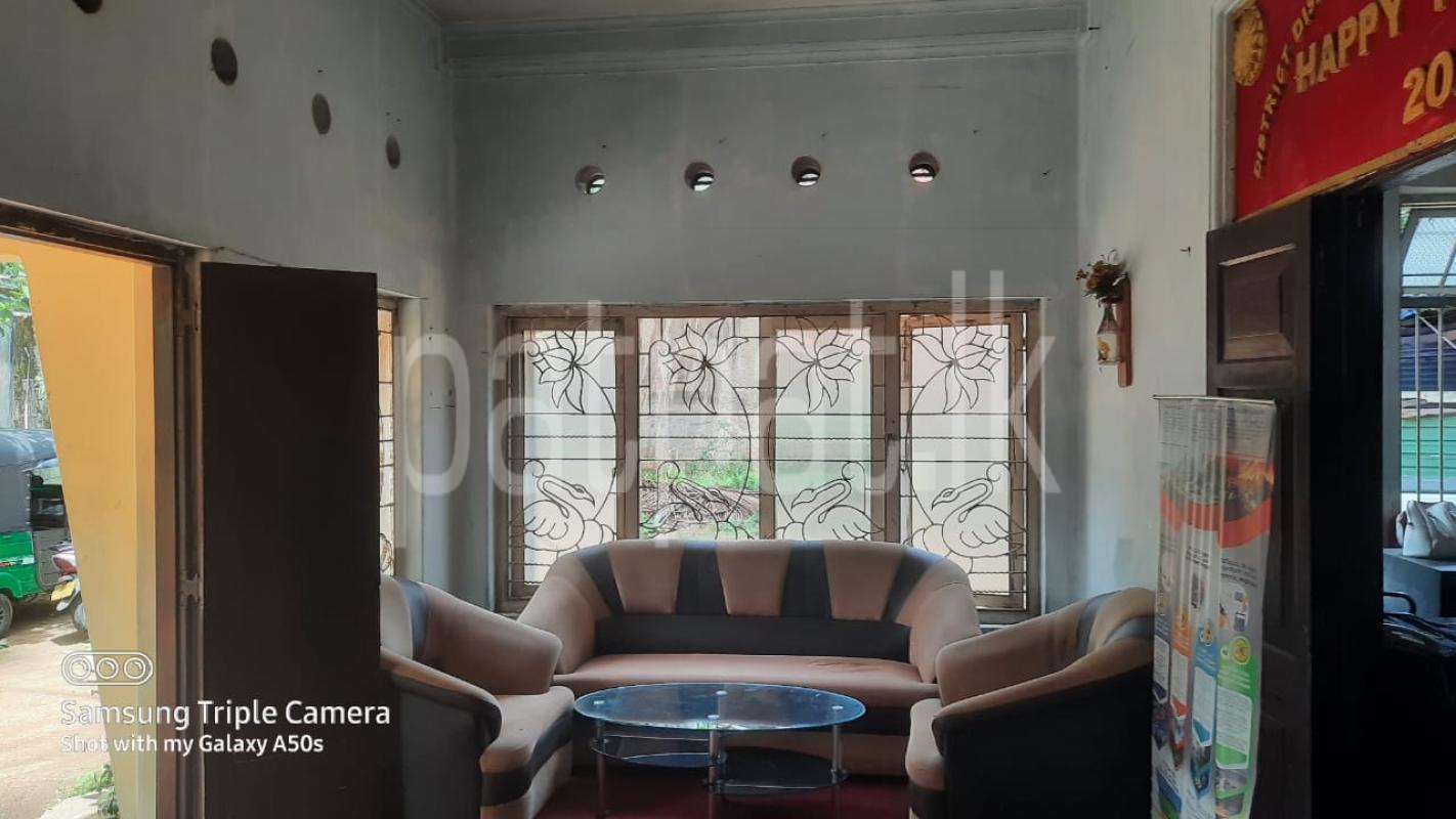 Building for Sale in Kalutara