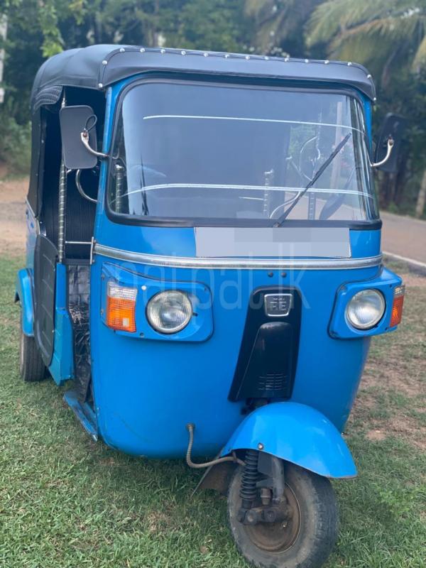Bajaj Three Wheel 2012 - பயன்படுத்தப்பட்டது முச்சக்கர வண்டி sale in Sri Lanka - patpat.lk