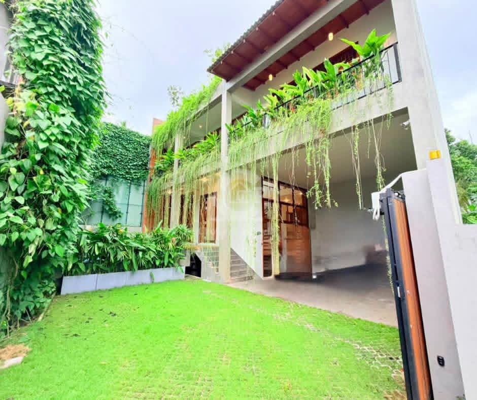 House for Sale in Battaramulla