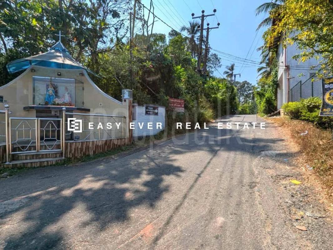 Residential Land for Sale in Negombo