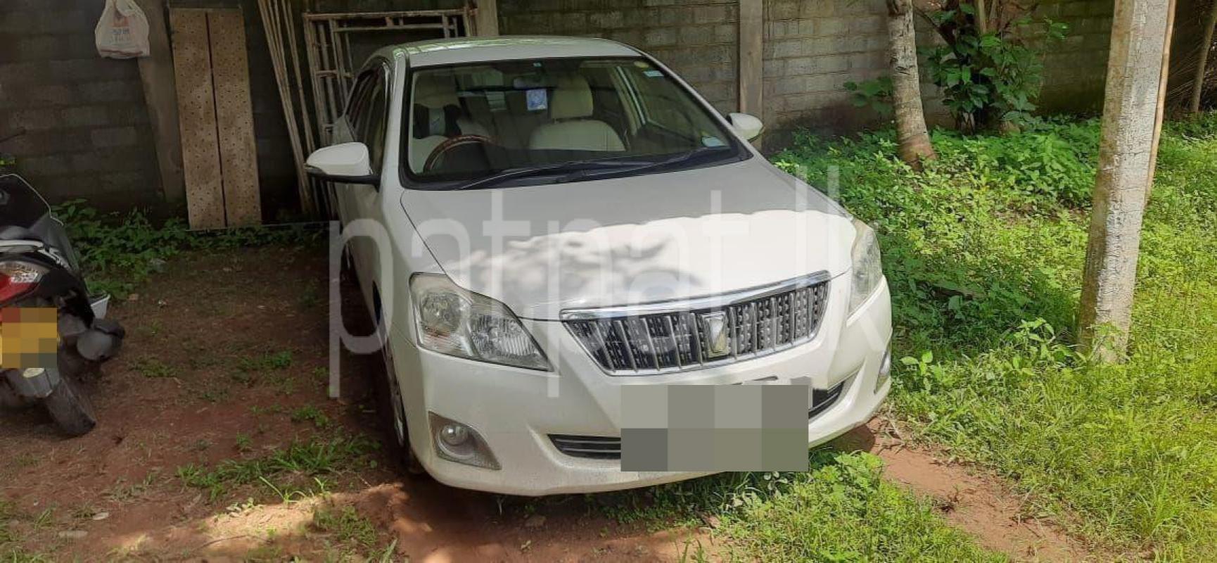 Toyota Premio 2013 - பயன்படுத்தப்பட்டது கார் sale in Sri Lanka - patpat.lk