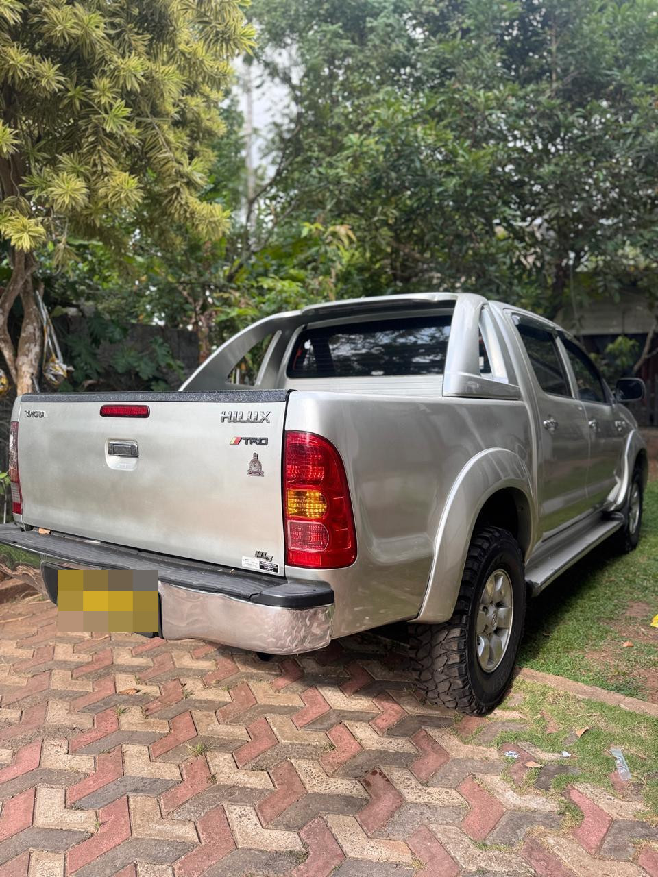 Toyota Hilux 2008 - பயன்படுத்தப்பட்டது சரக்கு போக்குவரத்து sale in Sri Lanka - patpat.lk