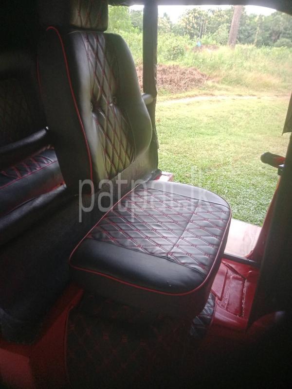 Bajaj 2 stroke 2007 - பயன்படுத்தப்பட்டது முச்சக்கர வண்டி sale in Sri Lanka - patpat.lk