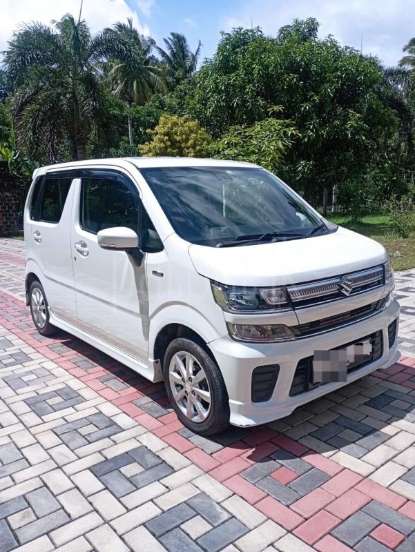 Suzuki Wagon R 2018 - භාවිතා කරන ලද කාර් sale in Sri Lanka - patpat.lk