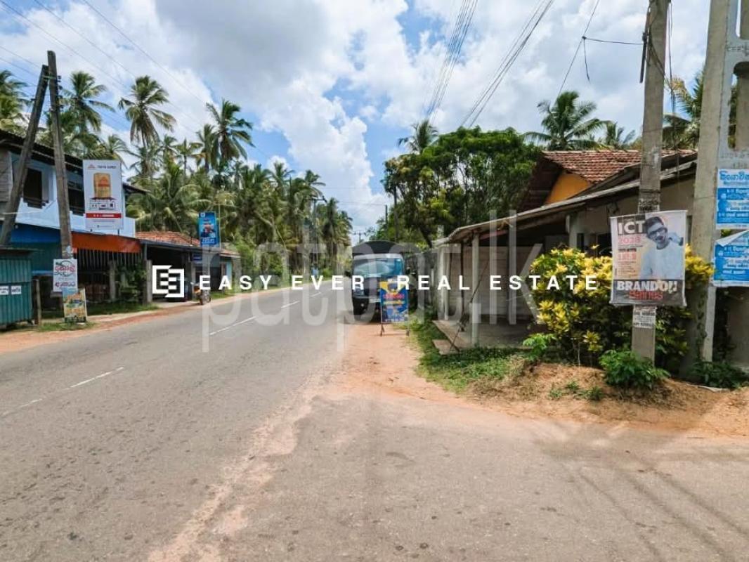Residential Land for Sale in Minuwangoda