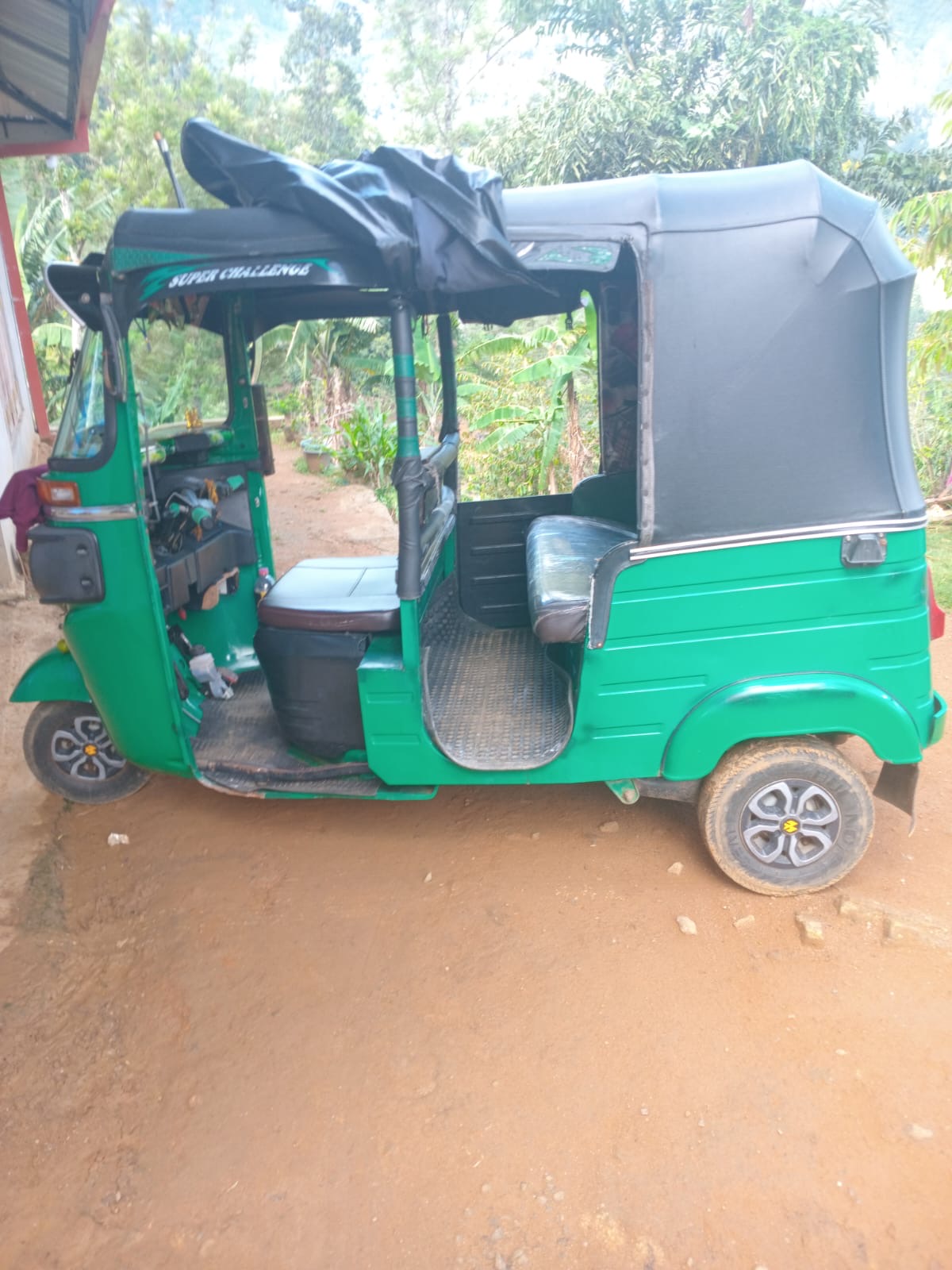 Bajaj Three Wheel 2018 - Used Three wheeler sale in Sri Lanka - patpat.lk