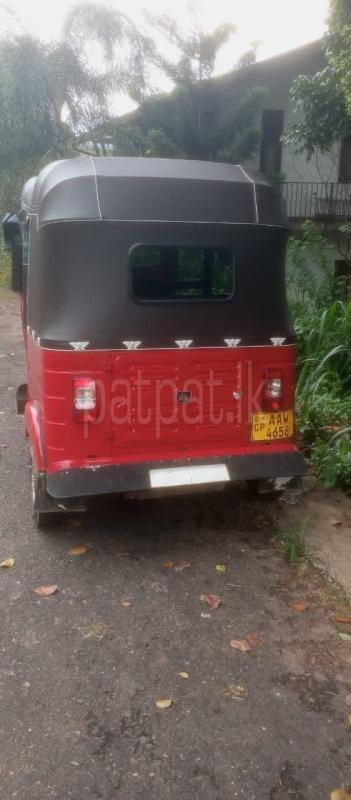 Bajaj Three Wheel 2018 - பயன்படுத்தப்பட்டது முச்சக்கர வண்டி sale in Sri Lanka - patpat.lk