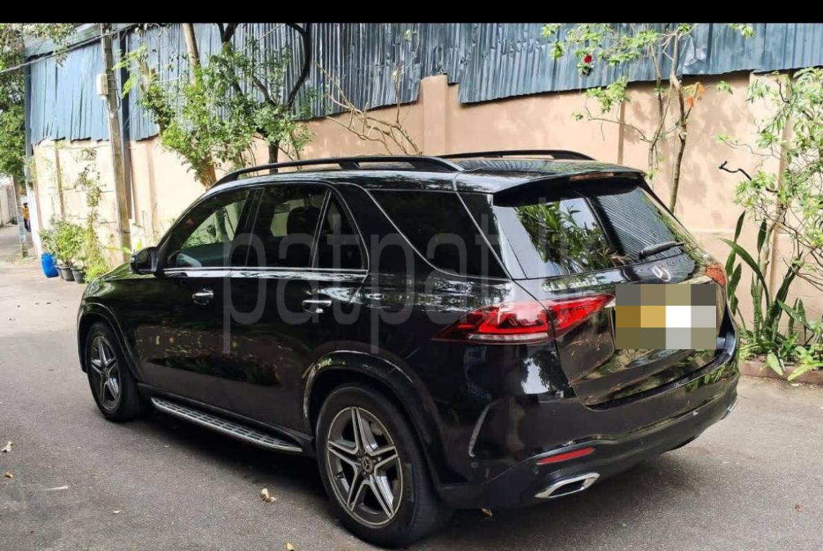 Mercedes Benz GLE300D 2020 - பயன்படுத்தப்பட்டது SUV sale in Sri Lanka - patpat.lk