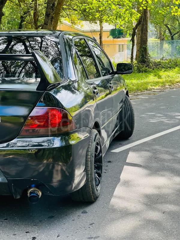 Advertisement image 6