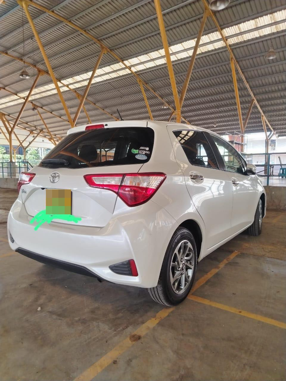 Toyota Vitz 2018 - பயன்படுத்தப்பட்டது கார் sale in Sri Lanka - patpat.lk