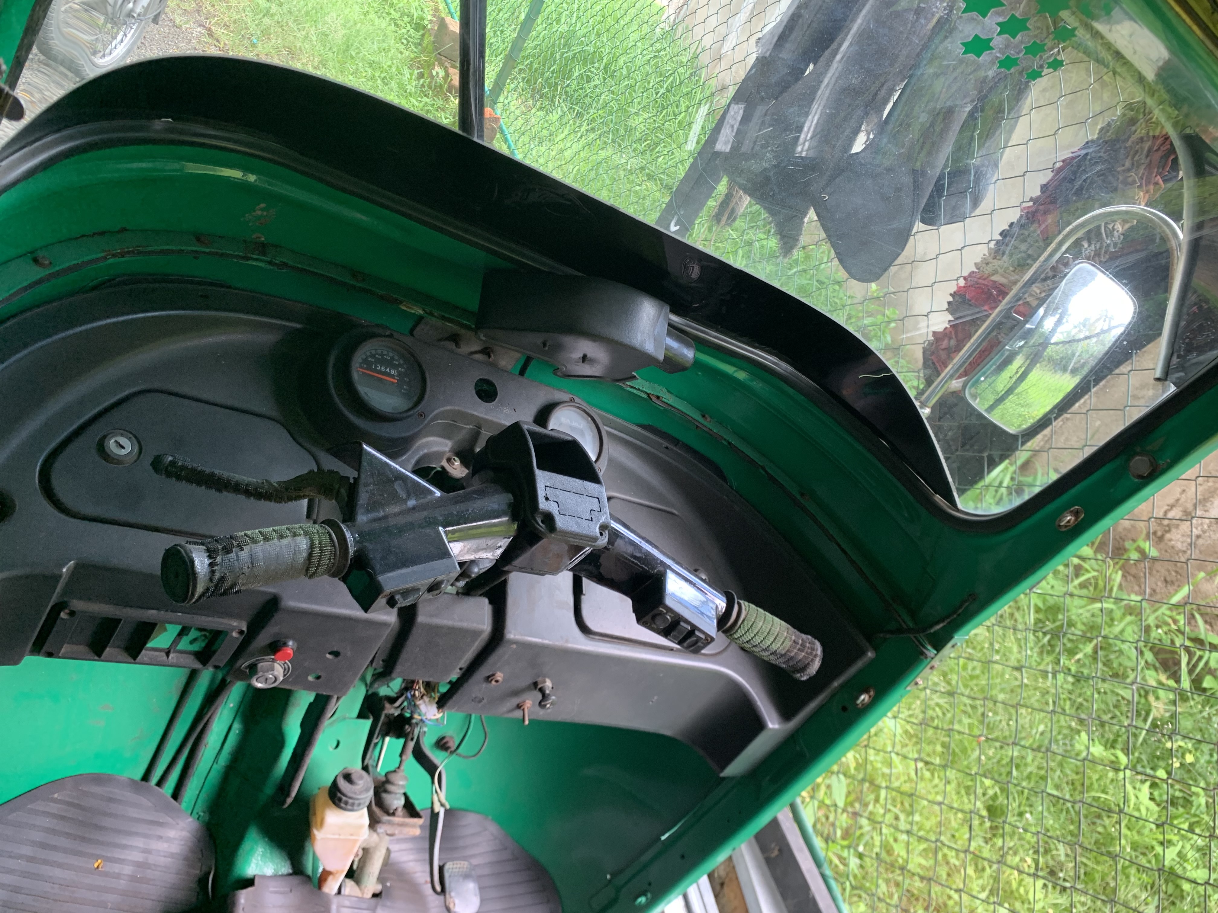 Bajaj Three Wheel 2012 - பயன்படுத்தப்பட்டது முச்சக்கர வண்டி sale in Sri Lanka - patpat.lk