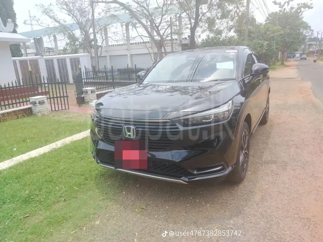 Honda Vezel 2023 - மறுசீரமைக்கப்பட்டது SUV sale in Sri Lanka - patpat.lk