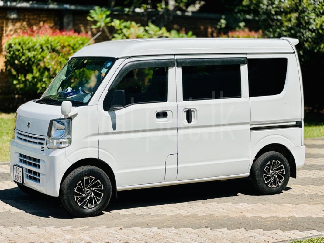 Advertisement image 3