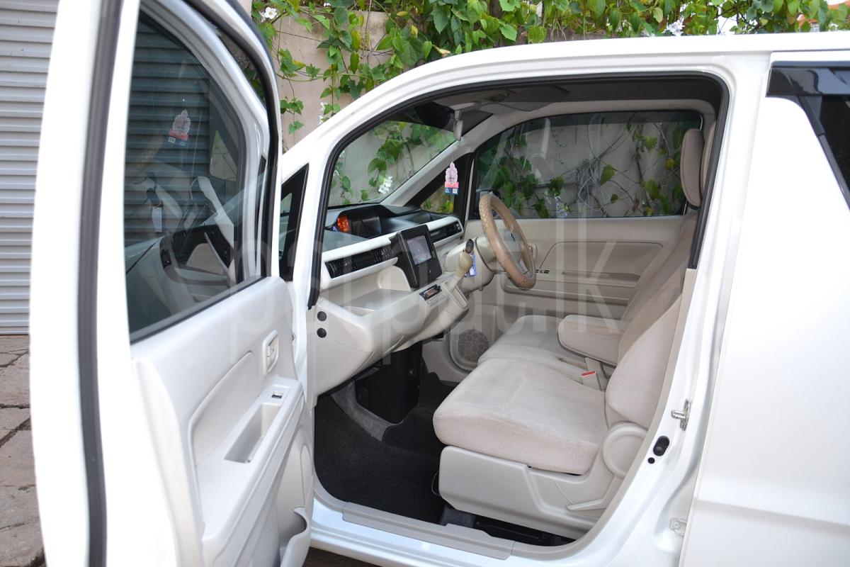 Suzuki Wagon R 2017 - භාවිතා කරන ලද කාර් sale in Sri Lanka - patpat.lk