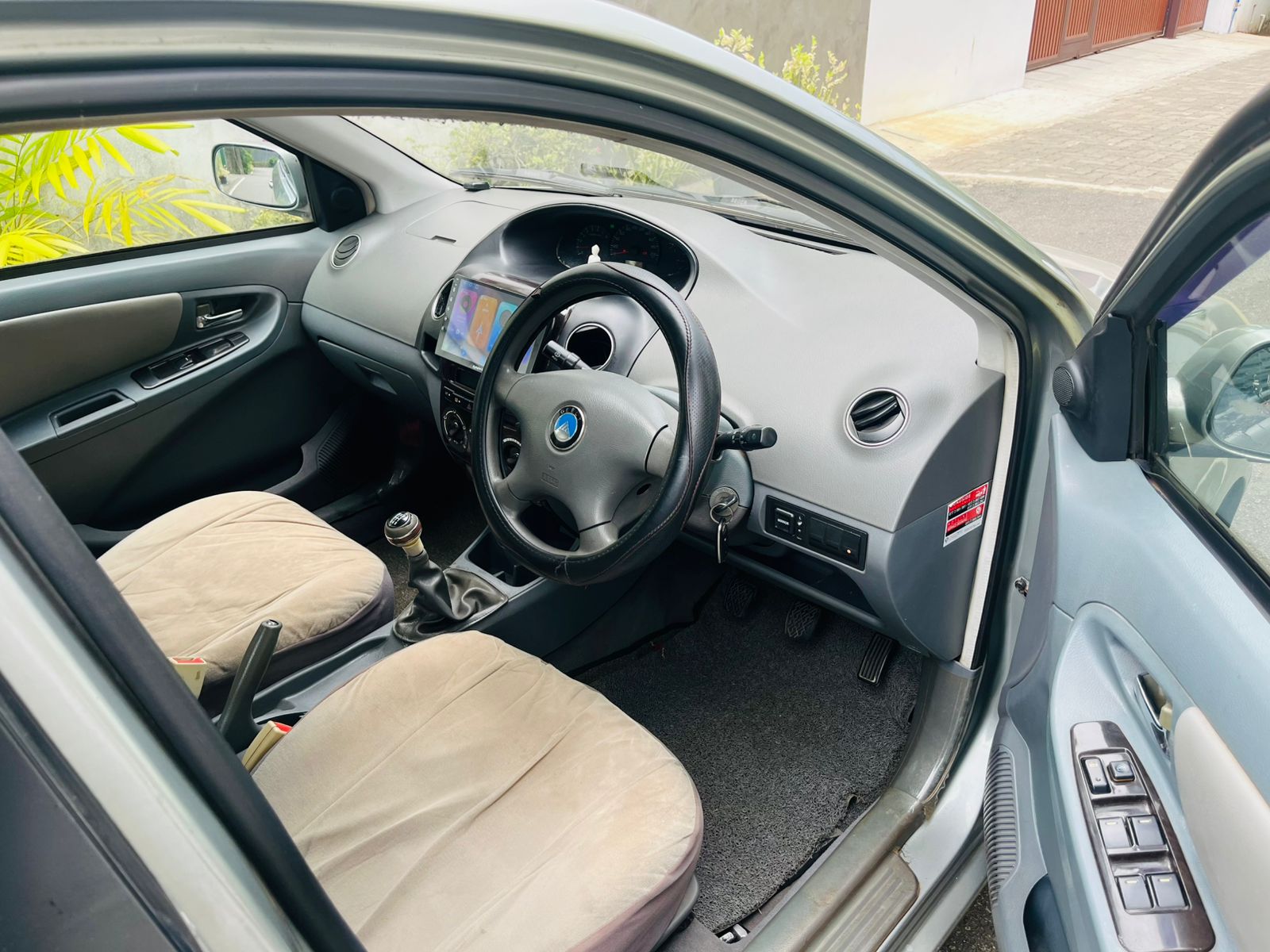 Micro MX7 2013 - Used Car sale in Sri Lanka - patpat.lk