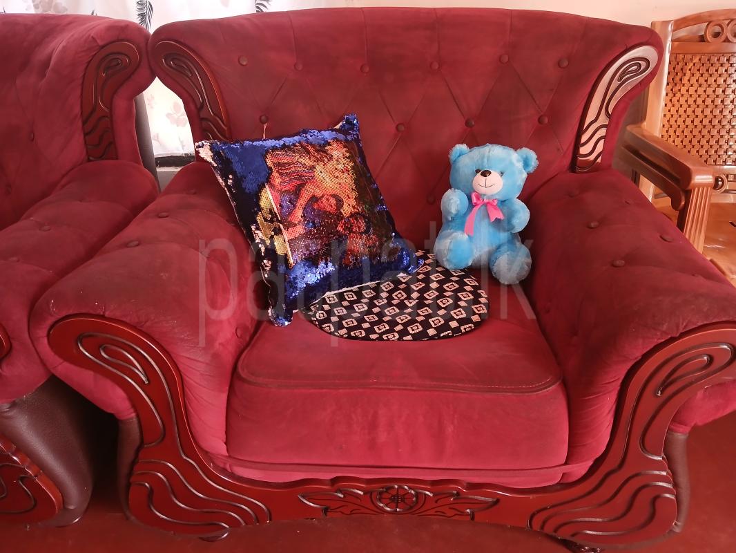Sofa set For sale
