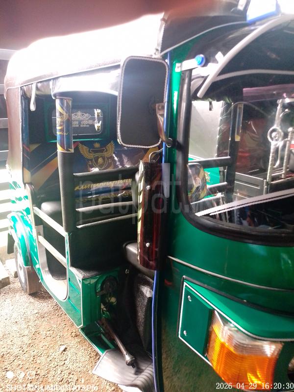 Bajaj Three Wheel 2012 - பயன்படுத்தப்பட்டது முச்சக்கர வண்டி sale in Sri Lanka - patpat.lk