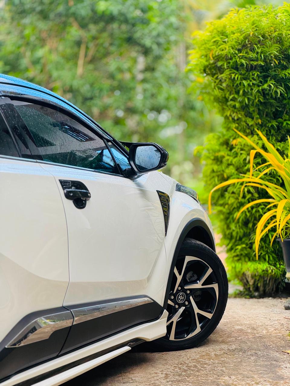 Toyota CHR 2018 - பயன்படுத்தப்பட்டது SUV sale in Sri Lanka - patpat.lk