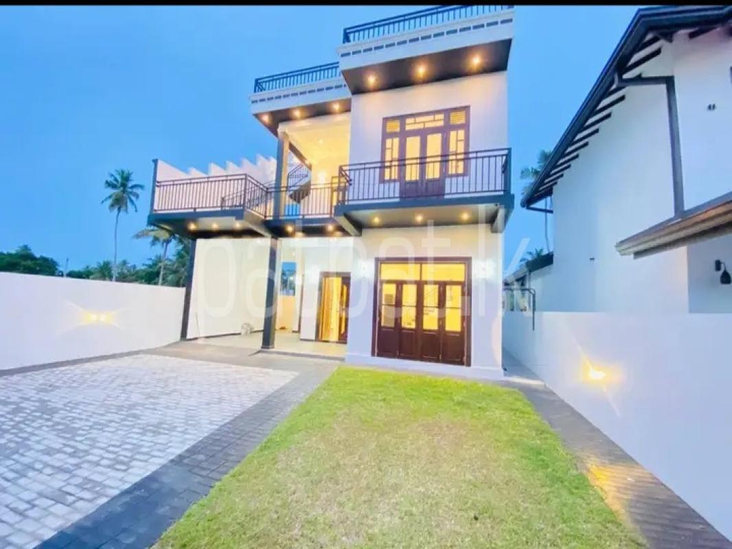 House for Sale in Negombo