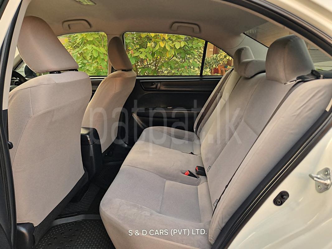 Toyota Axio 2017 - Used Car sale in Sri Lanka - patpat.lk