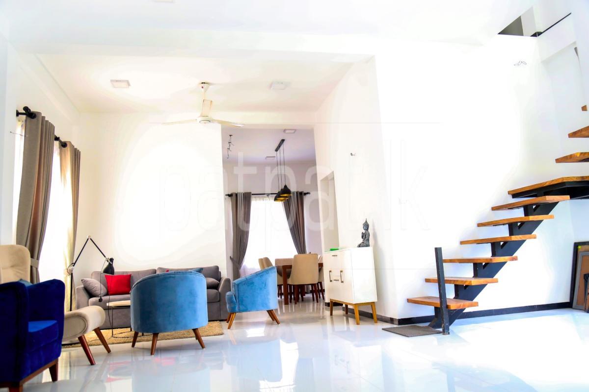 House for Sale in Nittambuwa