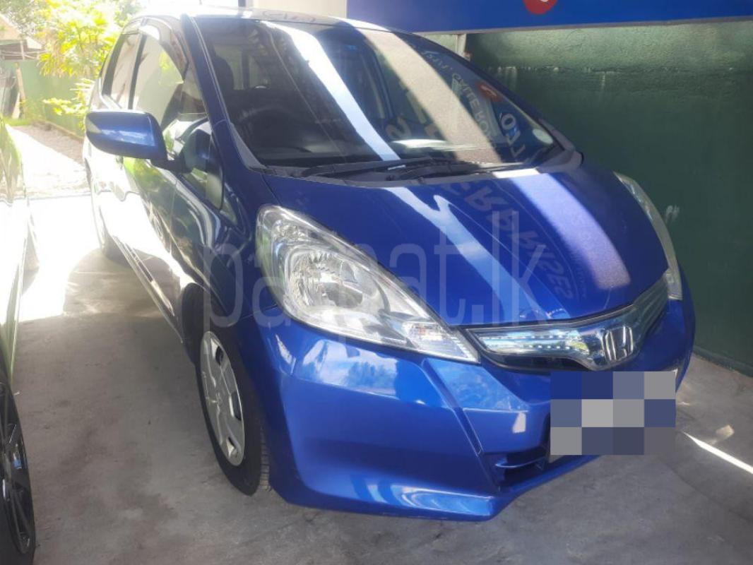 Honda Fit 2011 - பயன்படுத்தப்பட்டது கார் sale in Sri Lanka - patpat.lk