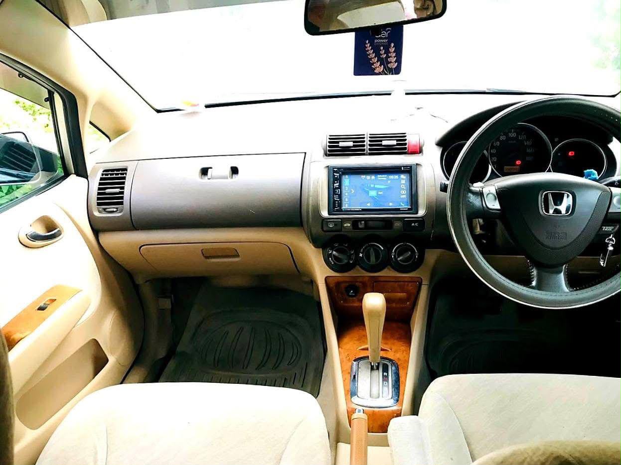 Honda Fit 2003 - பயன்படுத்தப்பட்டது கார் sale in Sri Lanka - patpat.lk