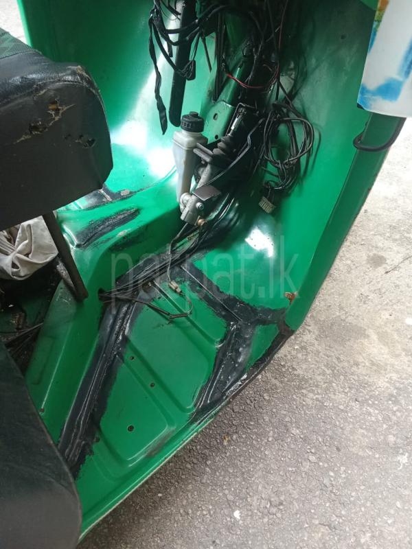 Advertisement image 6