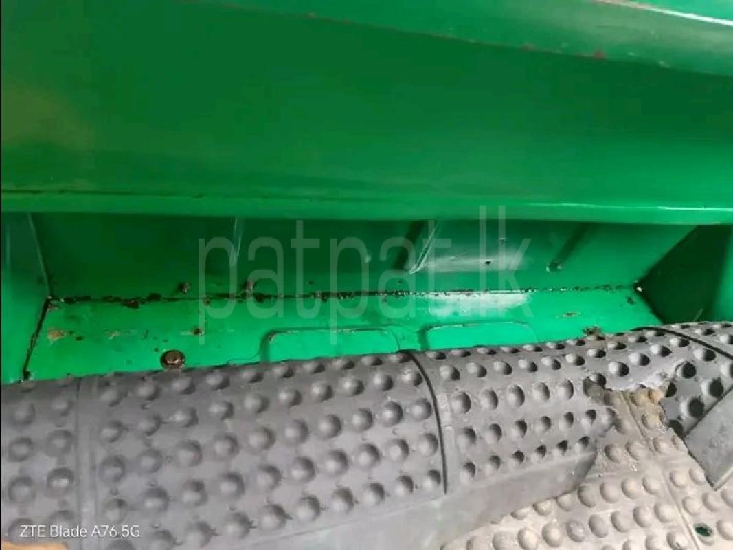 Advertisement image 6