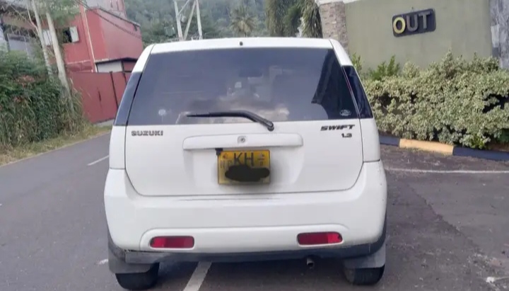 Suzuki Swift 2004 - பயன்படுத்தப்பட்டது கார் sale in Sri Lanka - patpat.lk