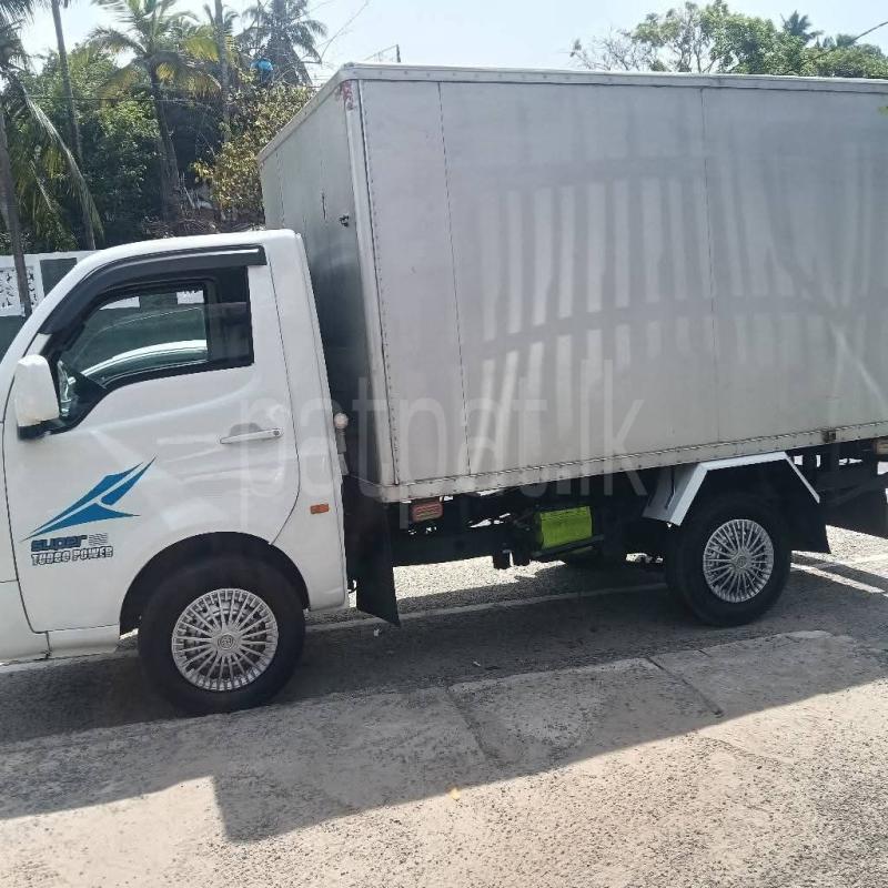 Advertisement image 5