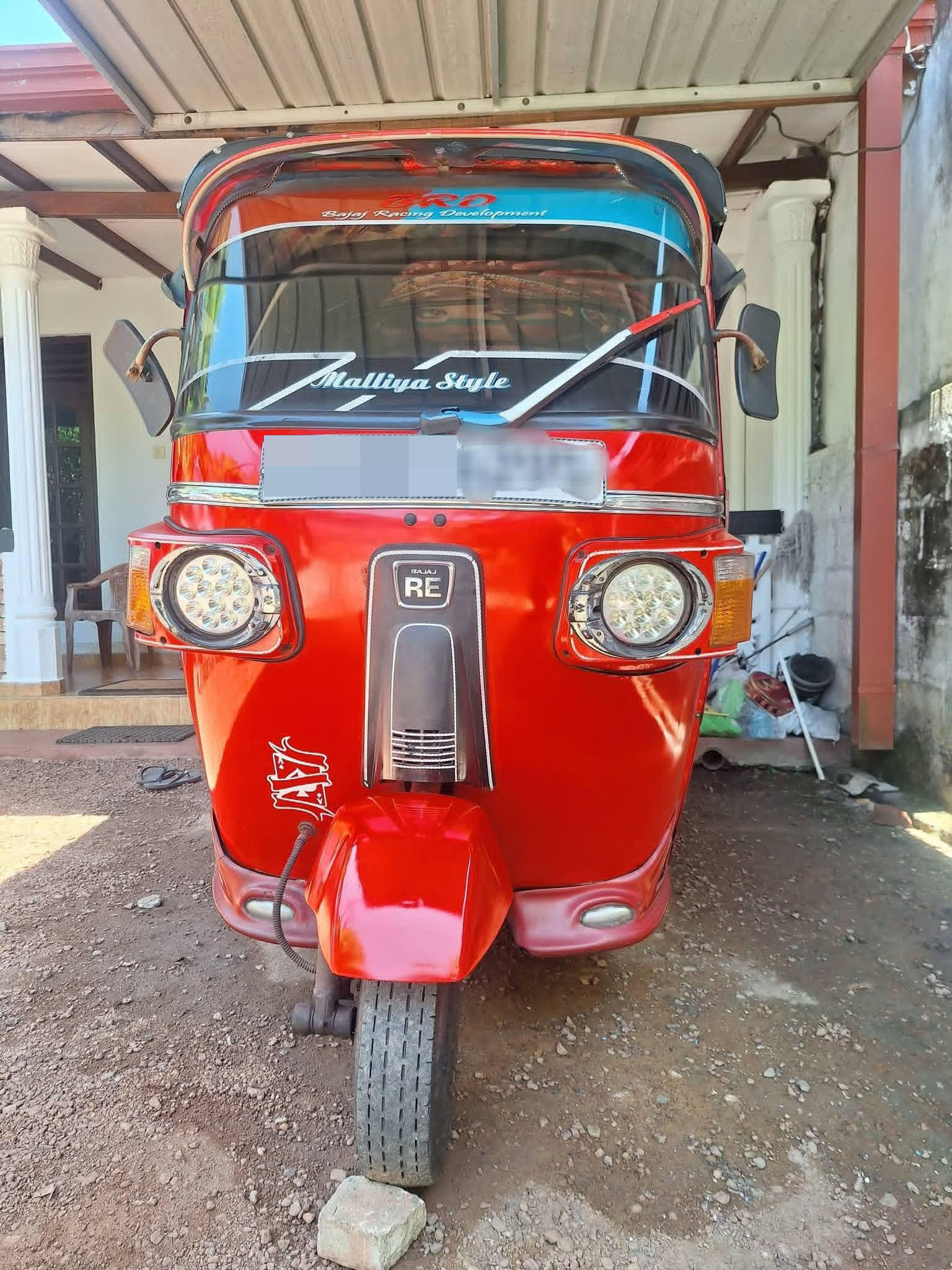 Bajaj Three Wheel 2013 - பயன்படுத்தப்பட்டது முச்சக்கர வண்டி sale in Sri Lanka - patpat.lk