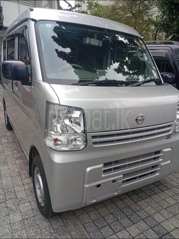 Advertisement image 1