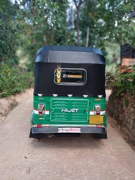 Bajaj Three Wheel 2012 - Used Three wheeler sale in Sri Lanka - patpat.lk