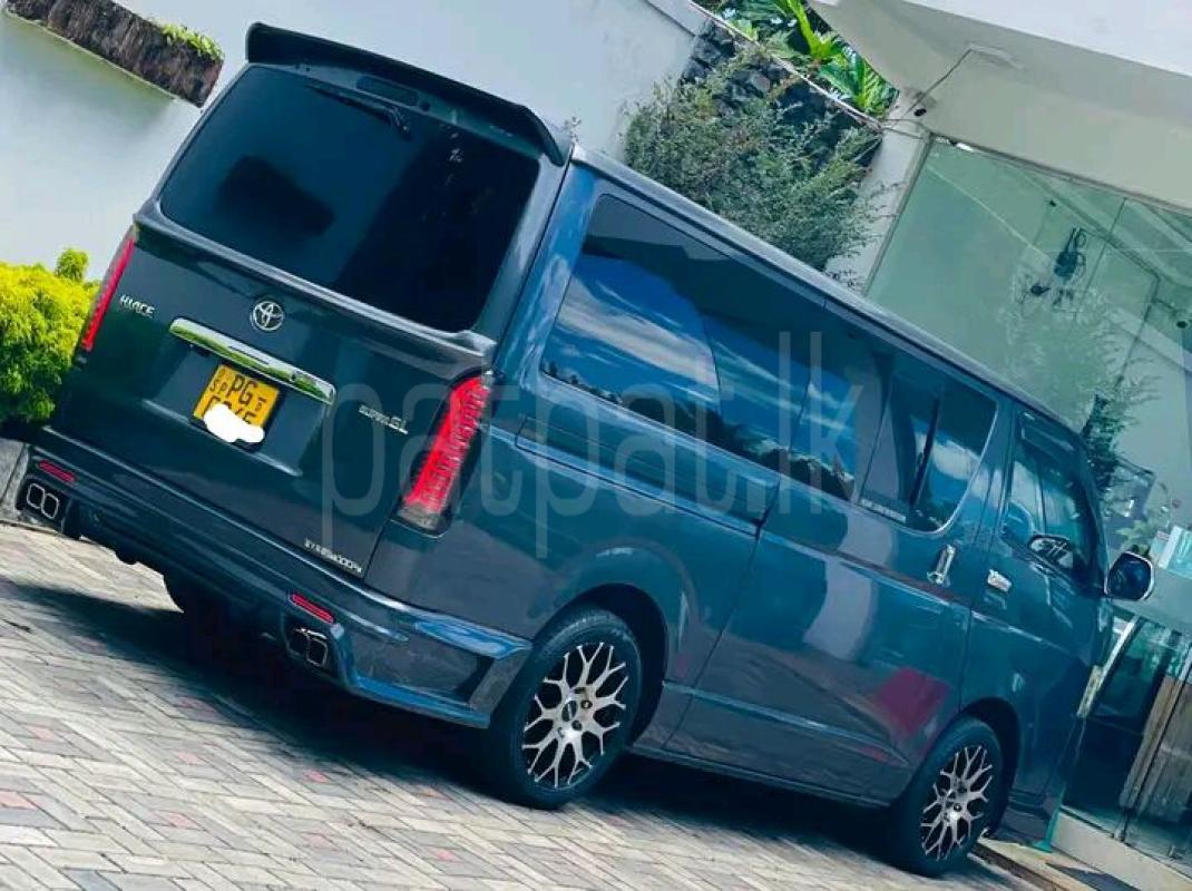 Advertisement image 1