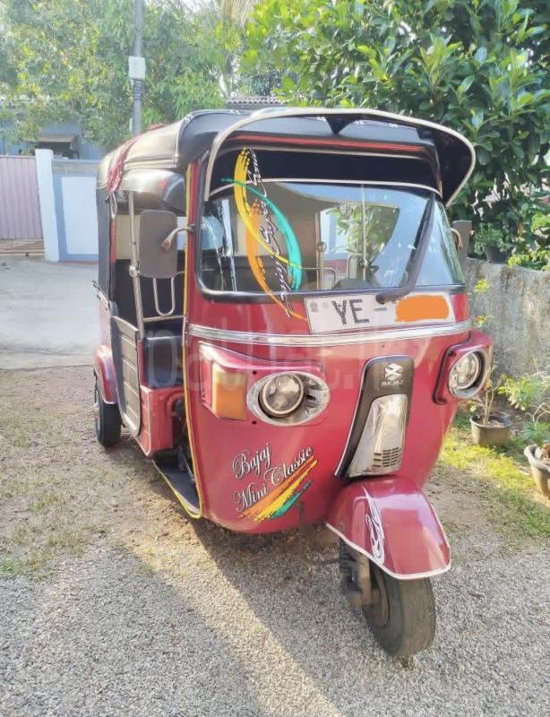 Bajaj 4 stroke 2011 - භාවිතා කරන ලද ත්‍රිරෝද රථය sale in Sri Lanka - patpat.lk
