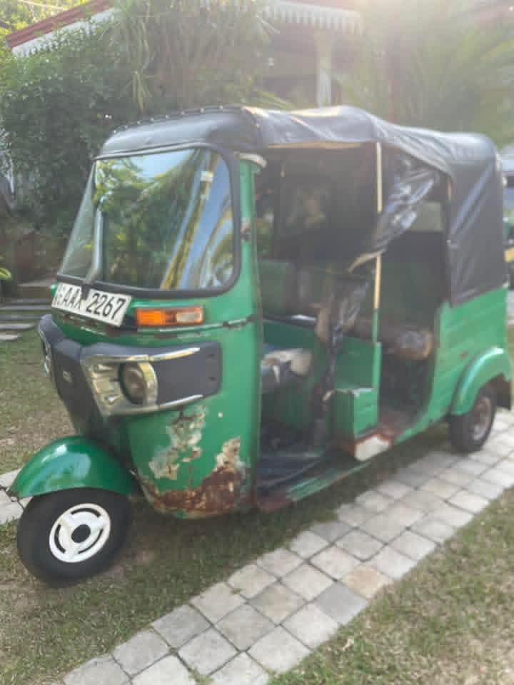 Bajaj Three Wheel 2015 - Used Three wheeler sale in Sri Lanka - patpat.lk