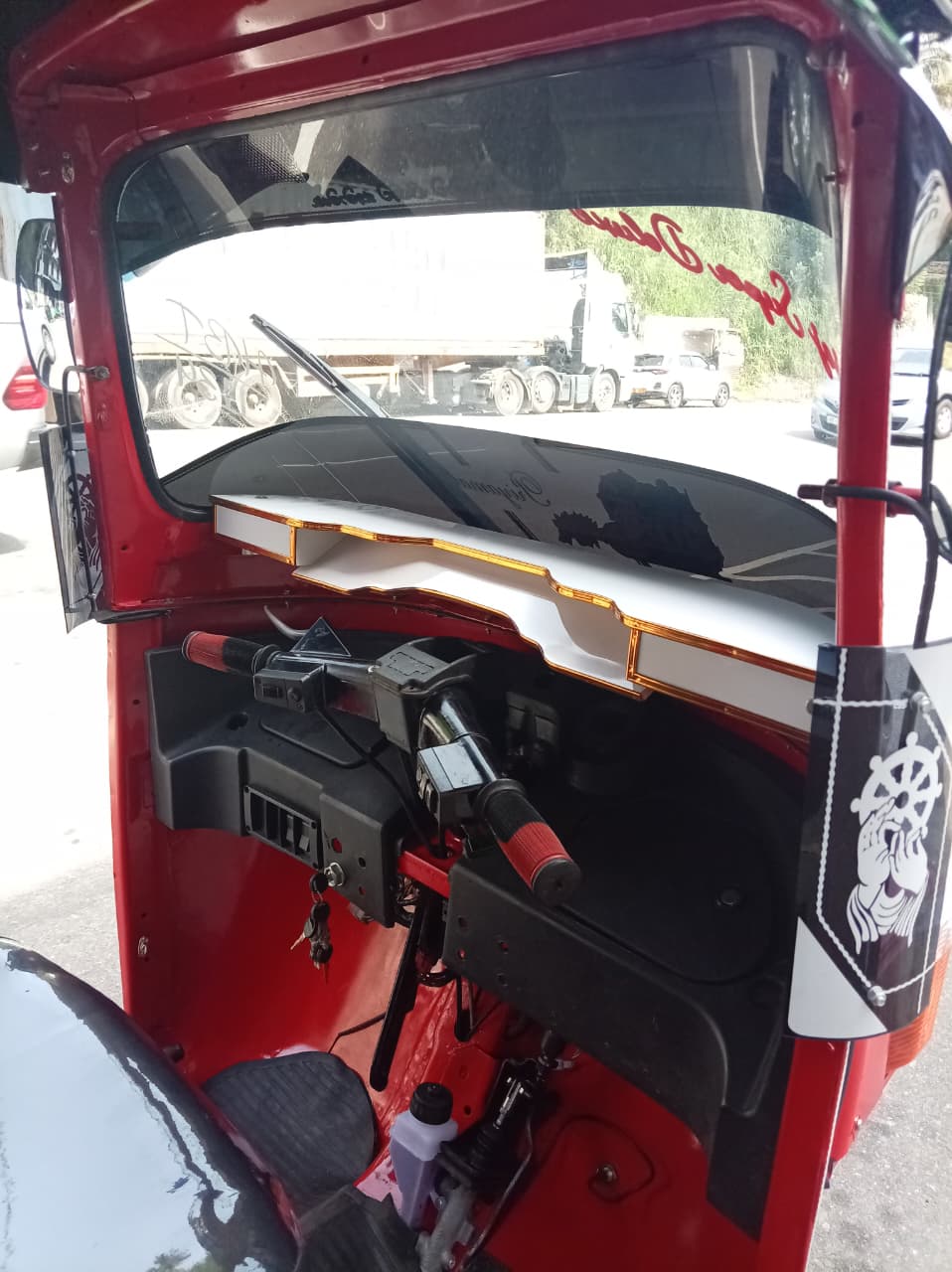 Bajaj Three Wheel 2011 - Used Three wheeler sale in Sri Lanka - patpat.lk