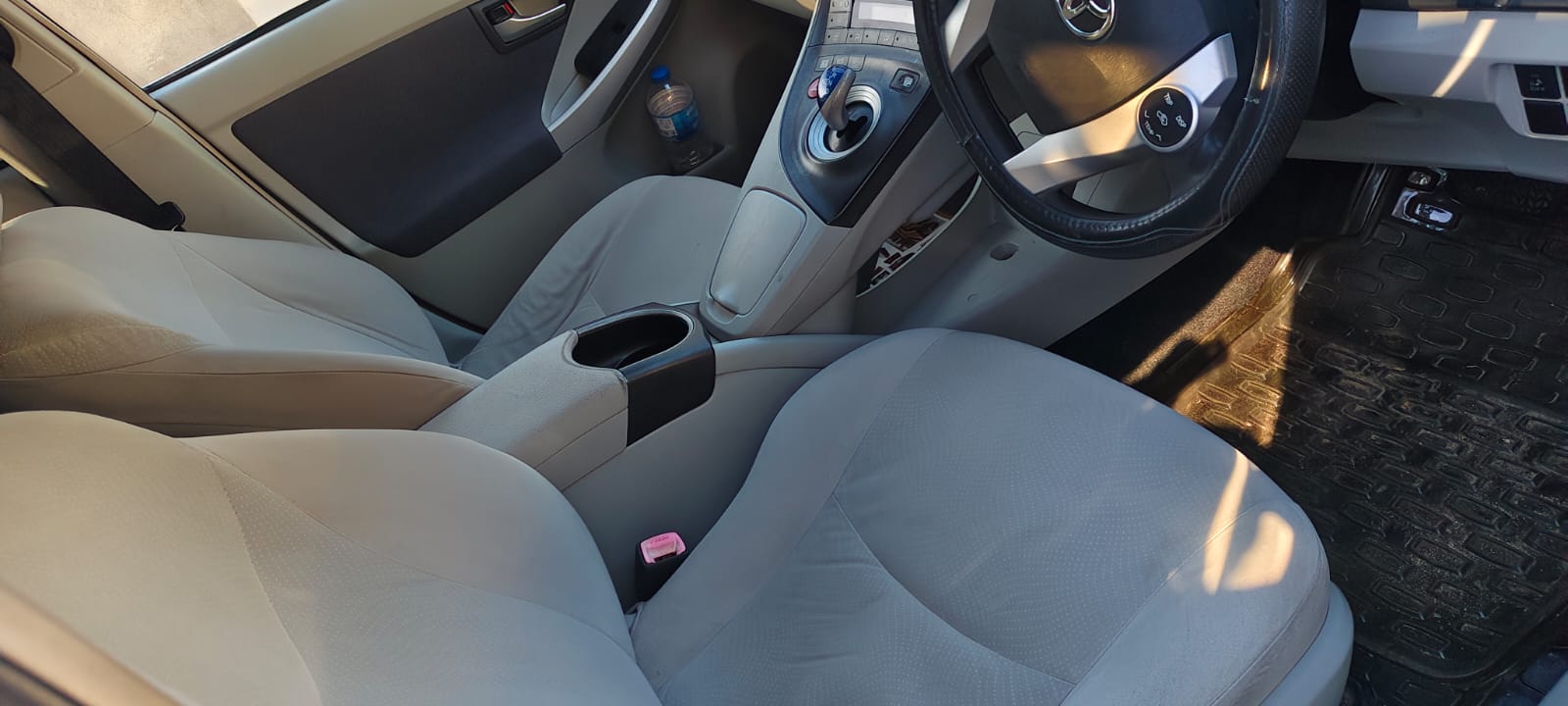 Toyota Prius 2014 - Used Car sale in Sri Lanka - patpat.lk